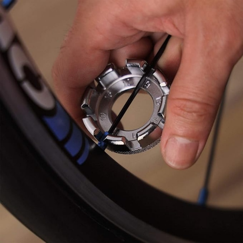 Clé à rayons 8 encoches en aci - Cycling Gear And Accessories avis et prix